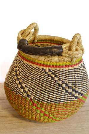 
                  
                    Plant handle basket - Small
                  
                