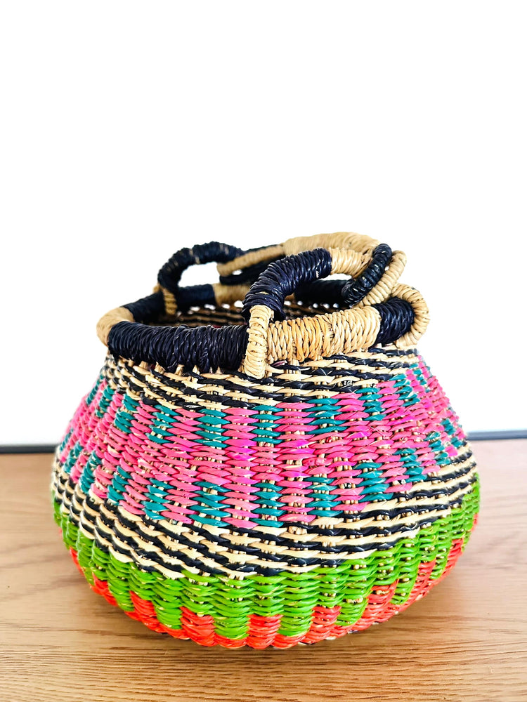 
                  
                    Plant basket - Handbag
                  
                